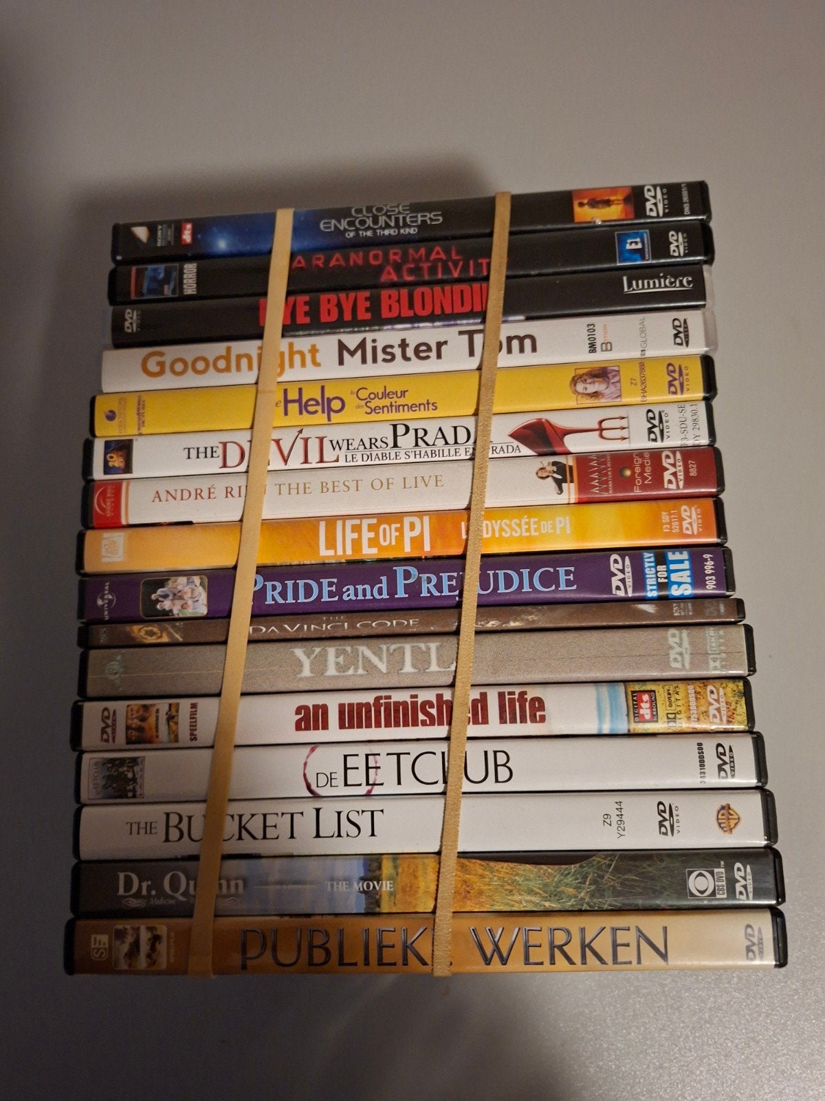 Doosje DVD s, Ophalen of Verzenden, Zo goed als nieuw, Overige genres