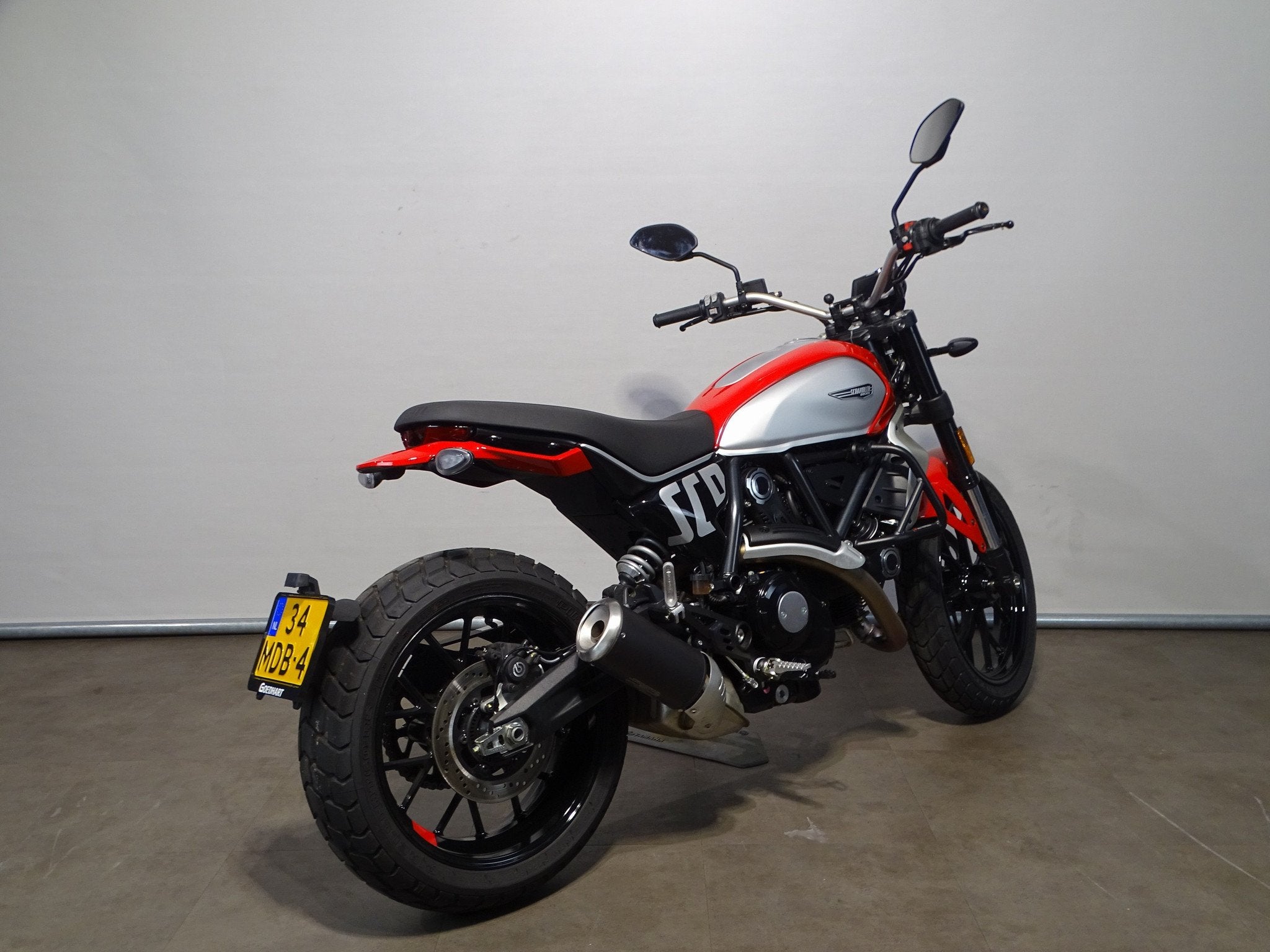 Ducati Scrambler ICON, Meer dan 35 kW, Overig, Gebruikt, Bedrijf