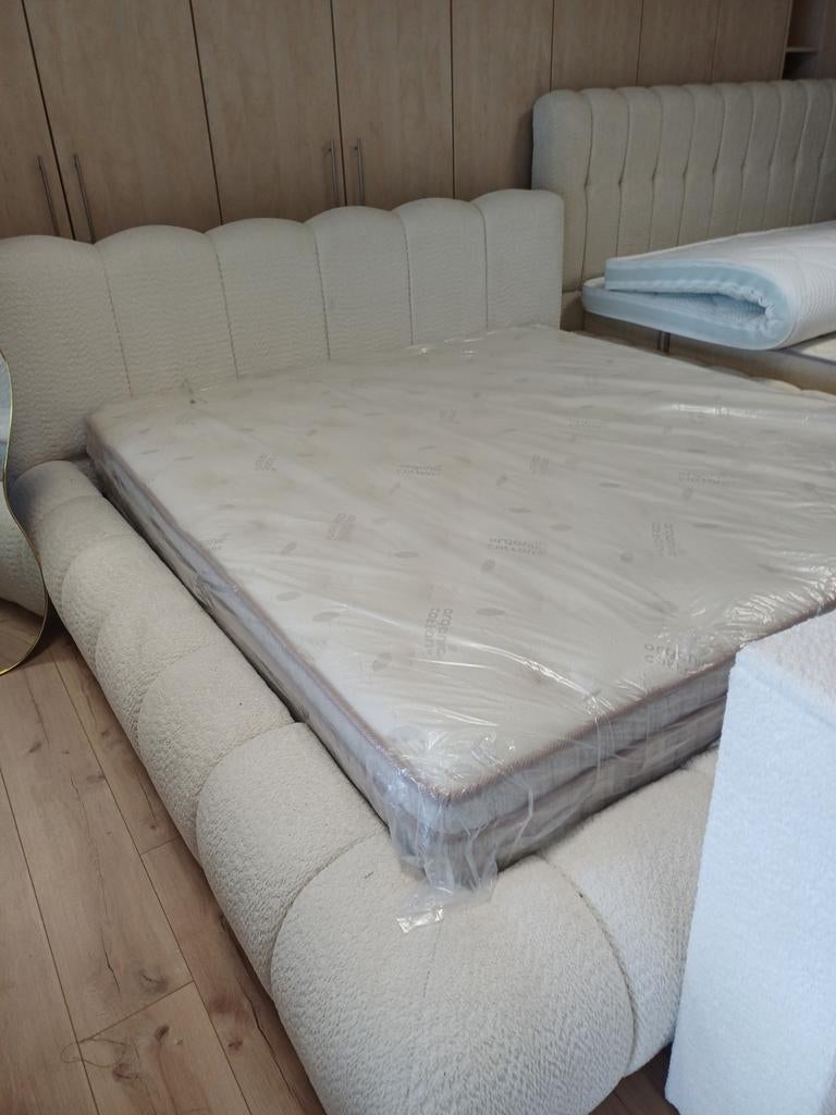 Japandi Opbergbox Boxsprings met Matrassen en Topper, Japandi, Ophalen of Verzenden, Overige maten, Nieuw