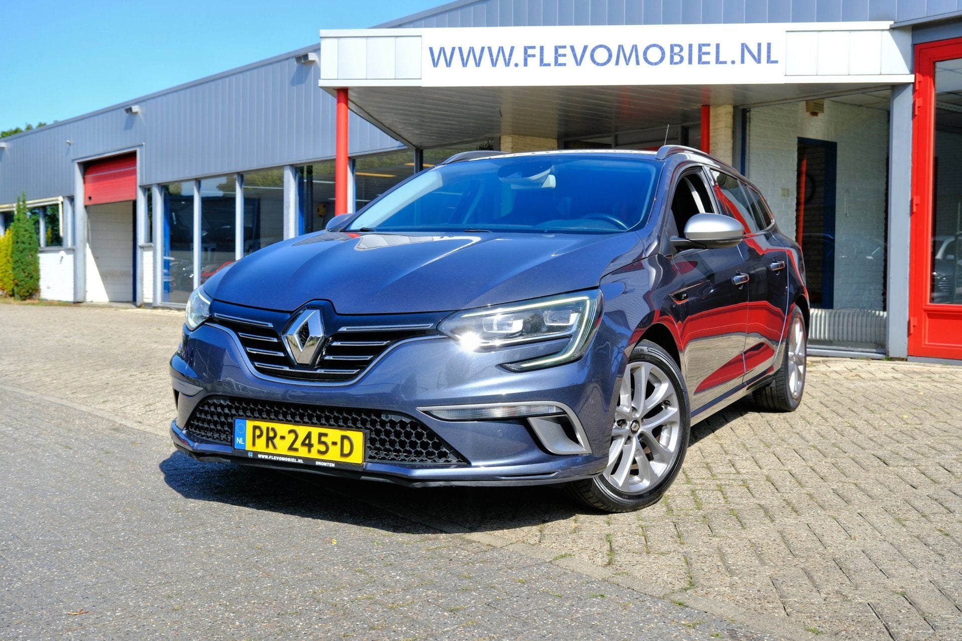 Renault Mégane Estate 1.2 TCe GT-Line Navi|Sportstoelen|Cam, Voorwielaandrijving, Gebruikt, 4 cilinders, Leder en Stof
