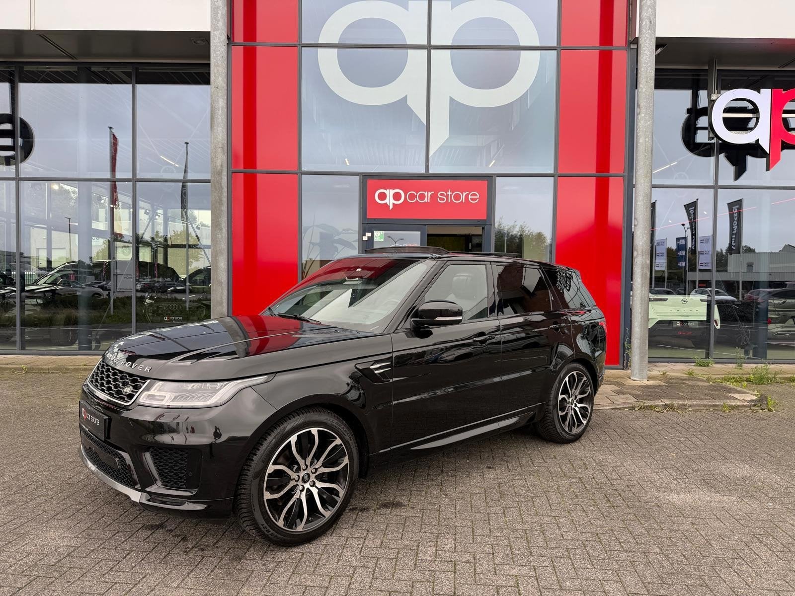 Land Rover Range Rover Sport 3.0 TDV6 HSE Dynamic, Auto's, Automaat, Dealer onderhouden, Gebruikt, Zwart