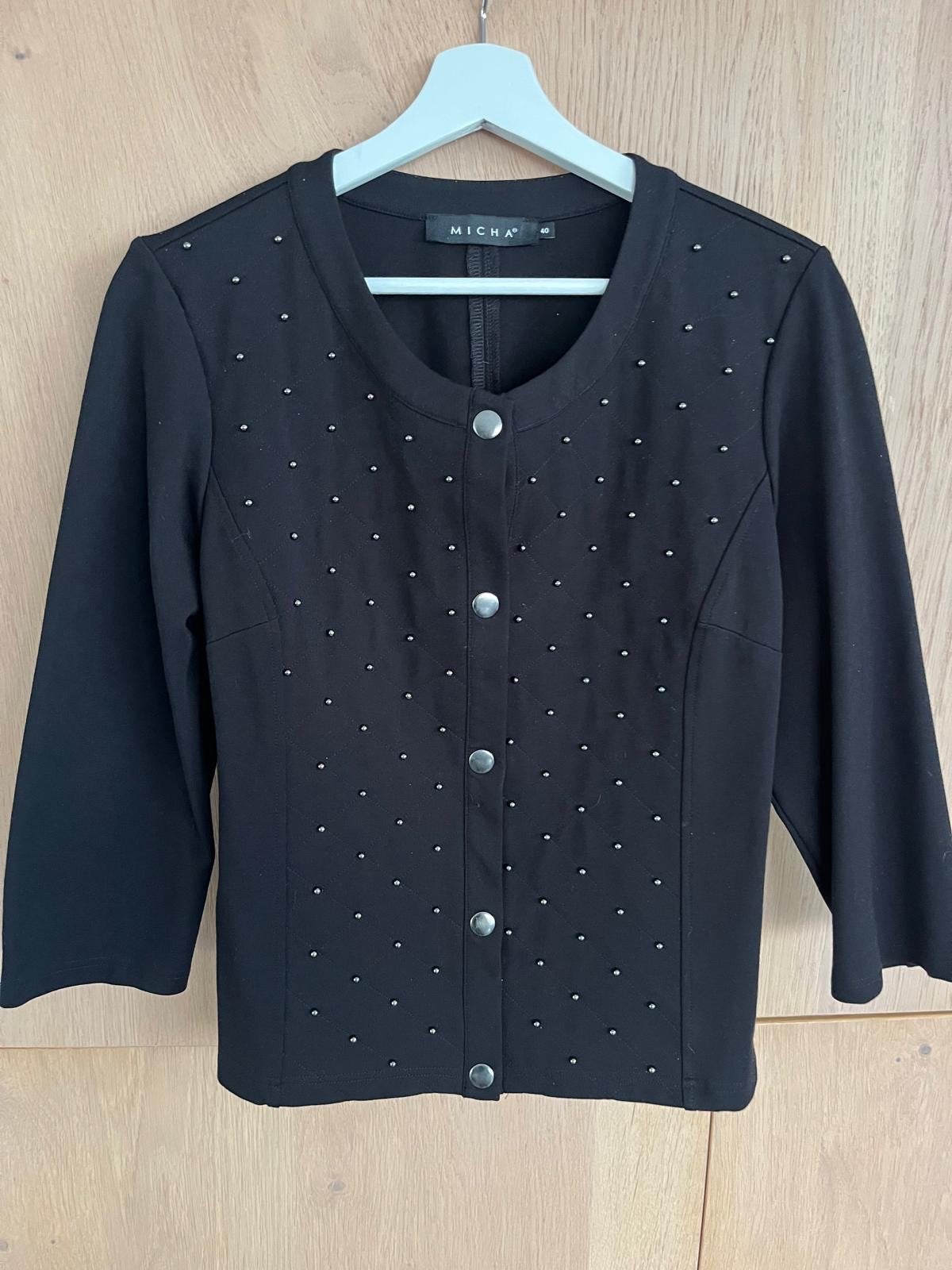 Zwart jasje met kraaltjes, Kleding | Dames, Maat 38/40 (M), Zwart, Ophalen of Verzenden, Jasje