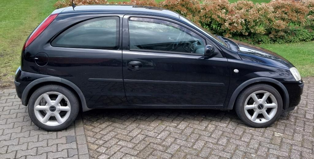 OpelCorsa, Stof, Zwart, Zwart, Particulier