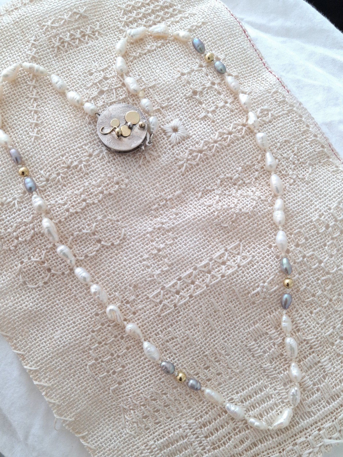 Parelketting art deco goud 14 krt en  zilver 51 cm uniek ite, Ophalen of Verzenden, Goud, Ketting
