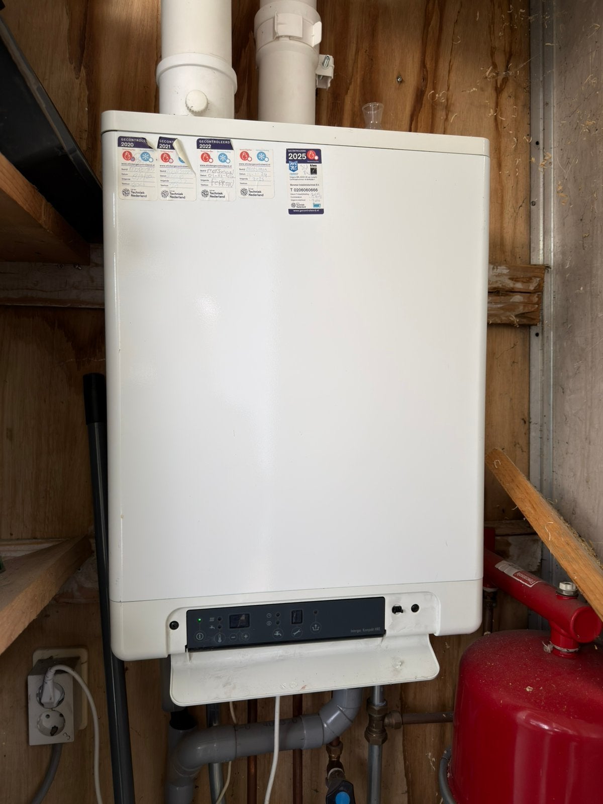 Intergas Kompakt HRE, Ophalen, Geiser, Minder dan 20 liter, 6 t/m 10 jaar oud