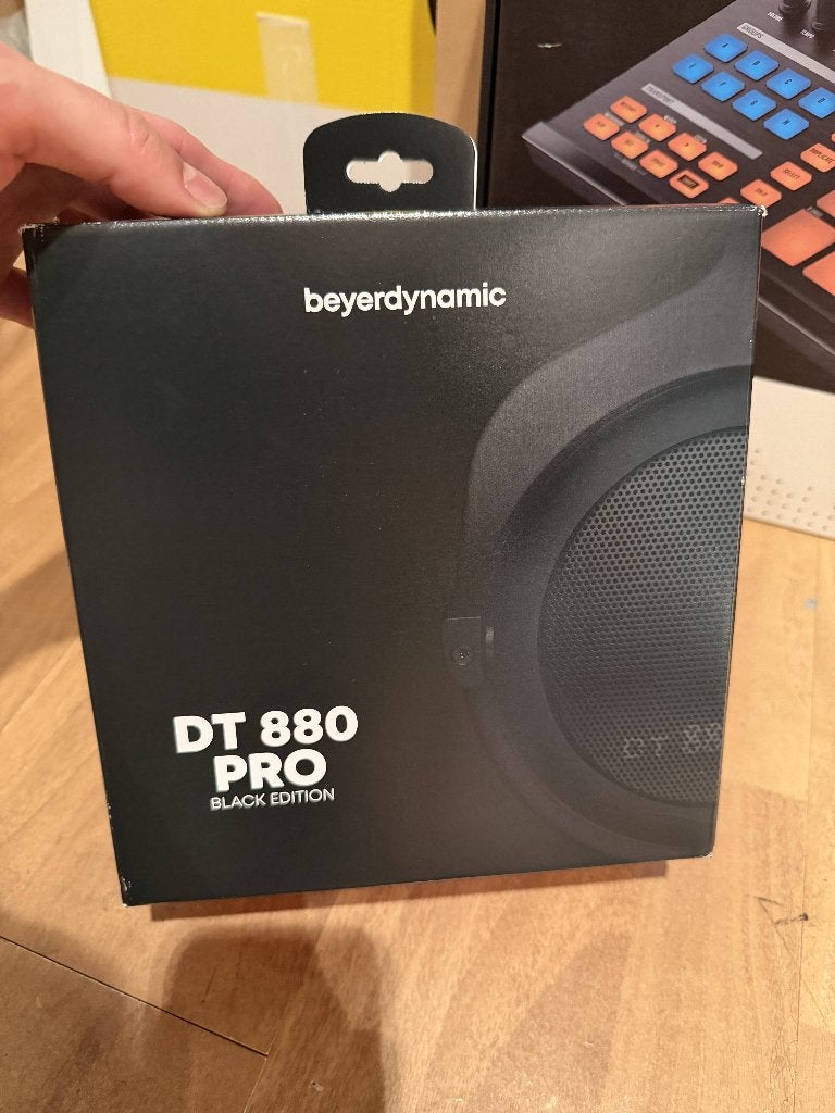 Beyerdynamic DT 880 Pro 250 Ω, Ophalen, Zo goed als nieuw, Overige merken