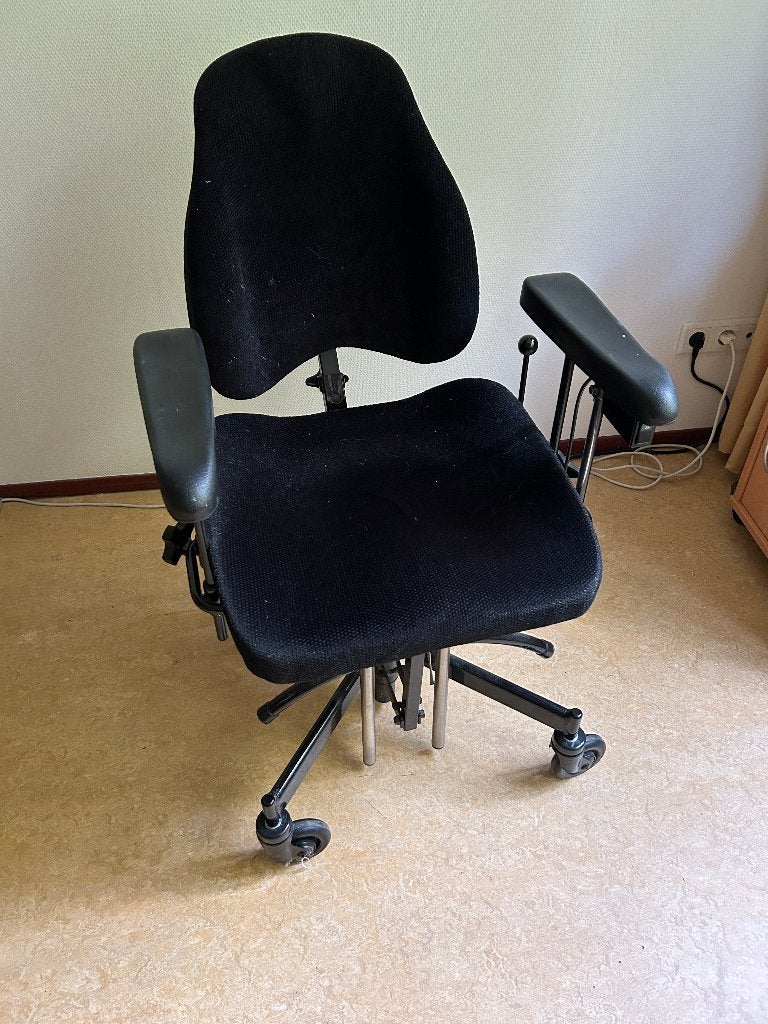 Trippelstoel zwart, Ophalen, Gebruikt