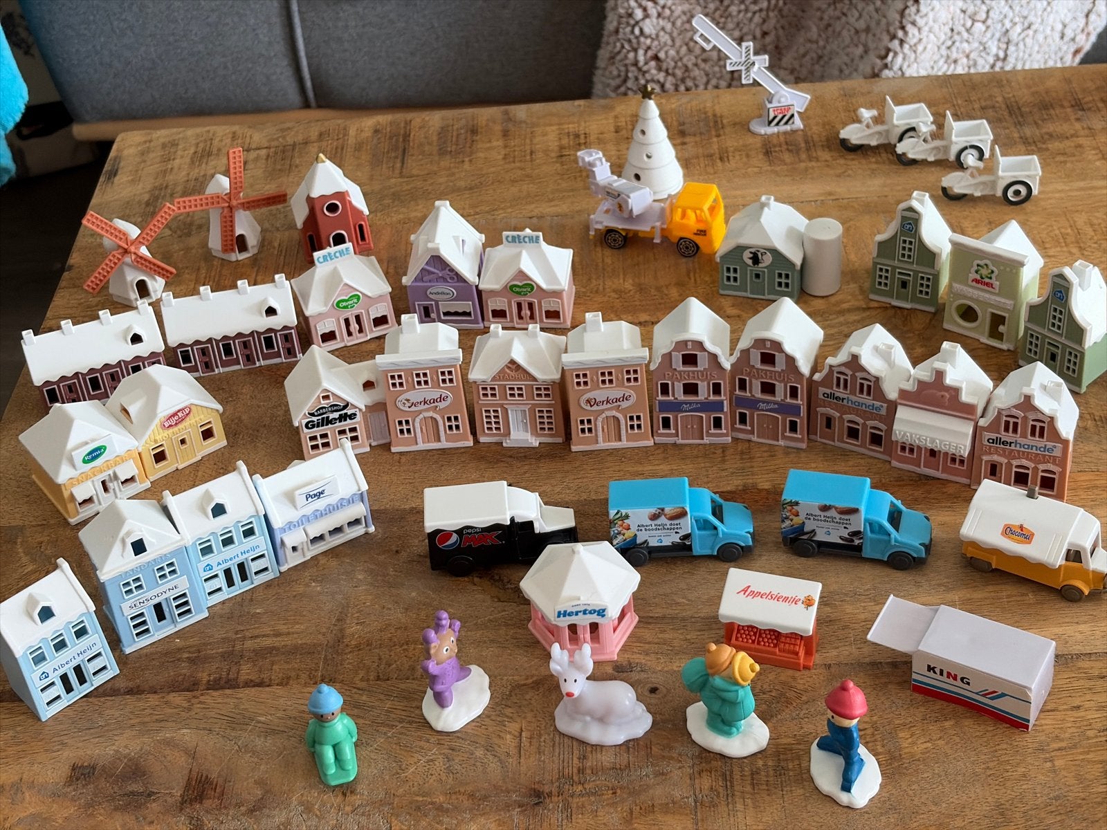 Verzameling van diverse AH miniatuur huisjes en voertuigen, Verzamelen, Ophalen of Verzenden, Gebruikt