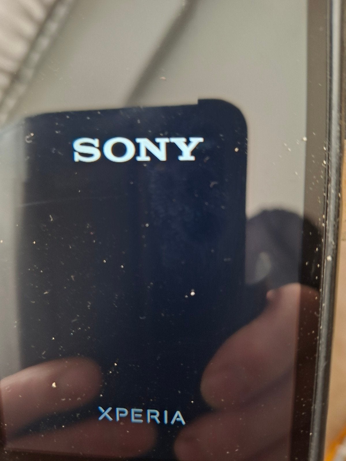 Sony Xperia goed werkend met hoesje en laadsnoer, Telecommunicatie, Mobiele telefoons | Sony, Gebruikt, Overige modellen, Zwart
