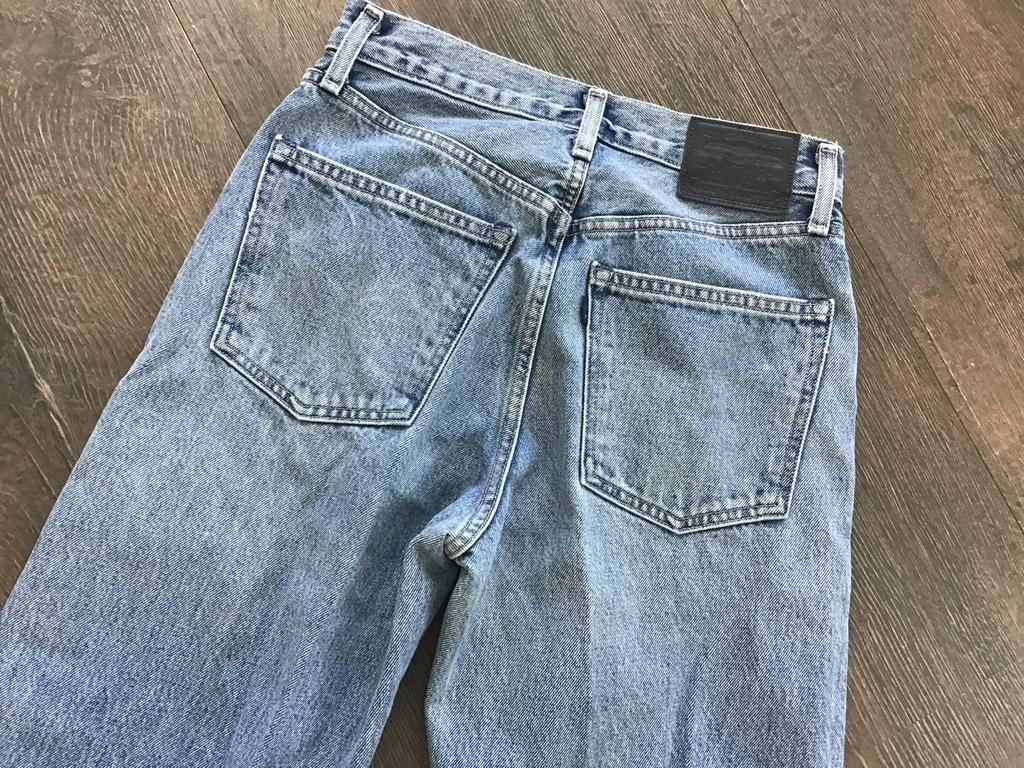 Levi’s Column Pant Jeans Coastal Blue W25/L30, Ophalen of Verzenden, Zo goed als nieuw, Blauw, W27 (confectie 34) of kleiner