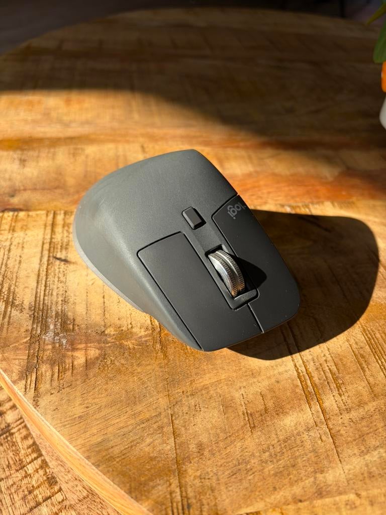 Logitech MX Master 3 - Draadloze muis, Computers en Software, Muizen, Rechtshandig, Muis, Gebruikt, Ergonomisch