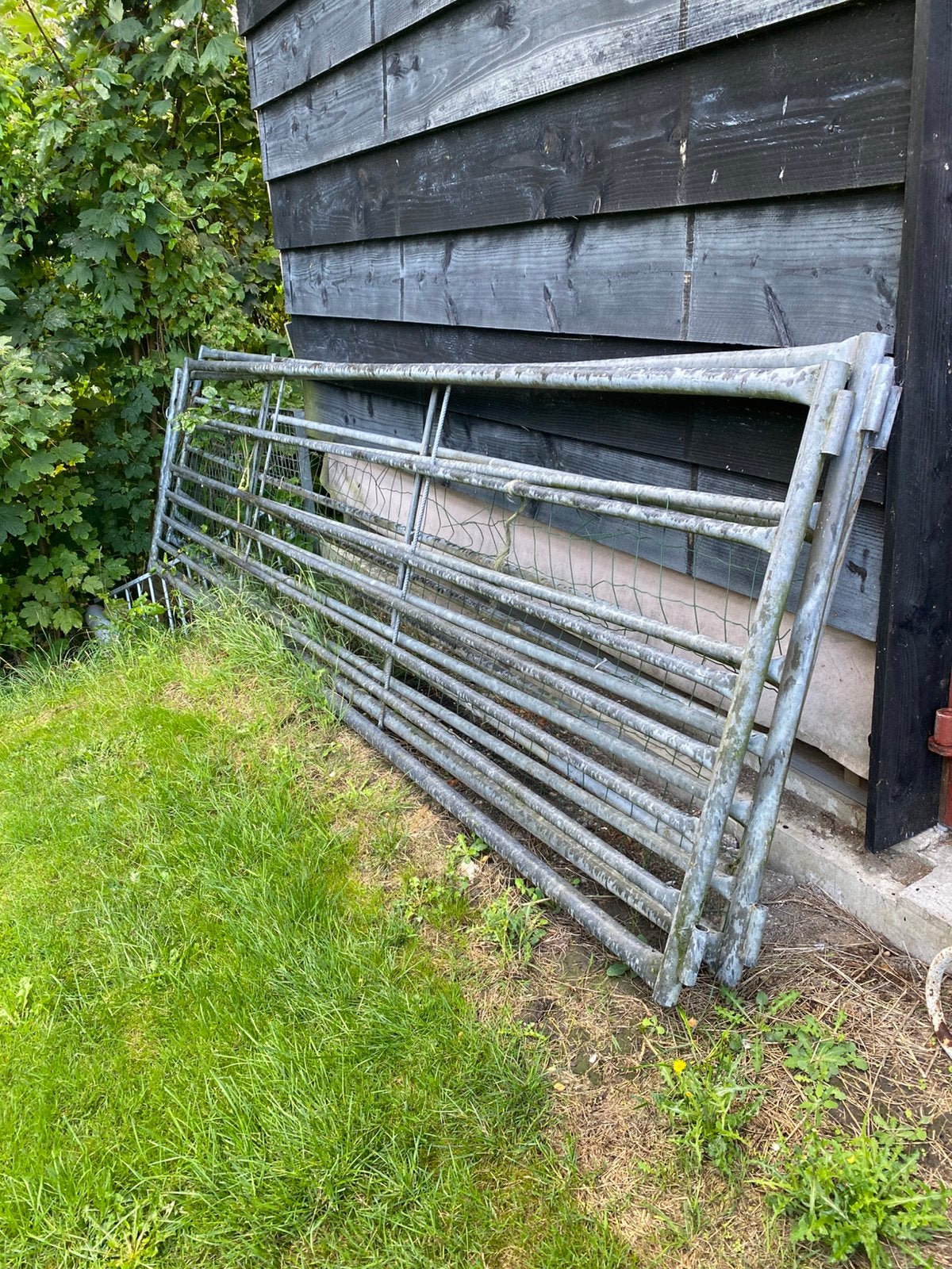 3 gegalvaniseerde damhekken 1 x 4 en  2 x 4,5 m, Tuin en Terras, Tuinhekken en Hekwerk, Ophalen, Gebruikt, IJzer, Overige typen