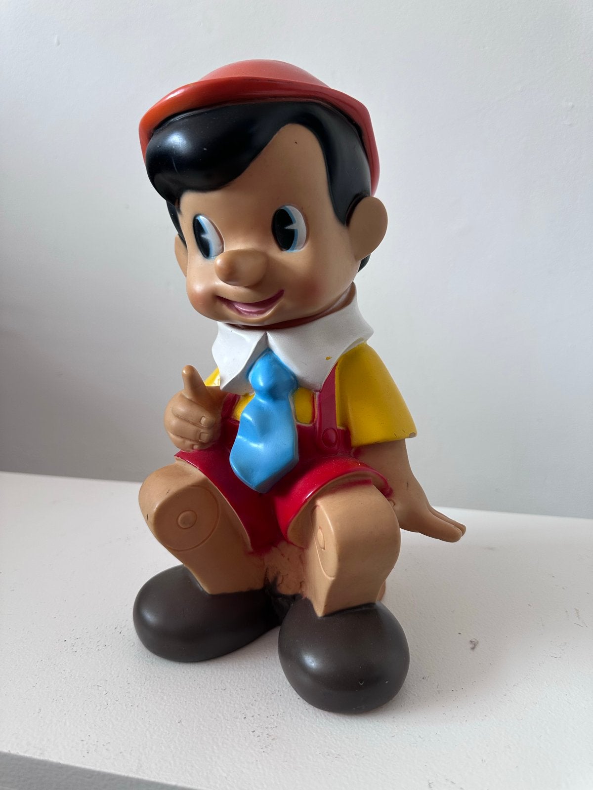 Vintage retro Pinokkio spaarpot van kunststof, Verzamelen, Ophalen, Gebruikt, Kunststof, Strip- of Tekenfilmfiguur