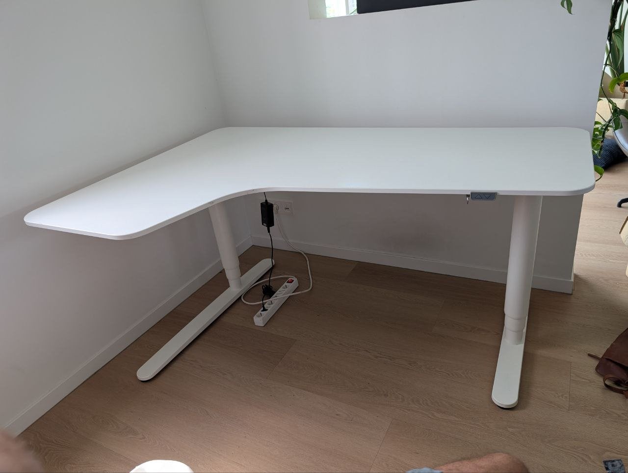 Elektrisch zit/sta bureau van Ikea, Ophalen, Zit-sta bureau, Elektrisch, Gebruikt