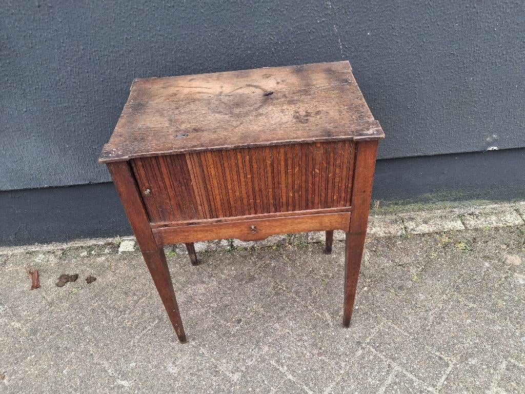 art nr: 1551 klein kasje met schuifdeurtje, Huis en Inrichting, Kasten | Ladekasten, Gebruikt, Klassiek, Minder dan 100 cm, 25 tot 50 cm