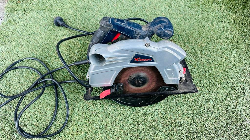 X-Kraft circular saw, Doe-het-zelf en Verbouw, Gereedschap | Zaagmachines, Ophalen of Verzenden, Zo goed als nieuw, 1200 watt of meer