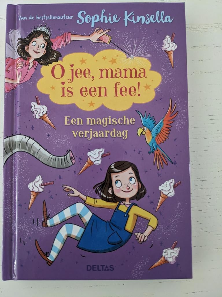 Sophie Kinsella - O jee mama is een fee!, Ophalen of Verzenden, Zo goed als nieuw, Fictie algemeen