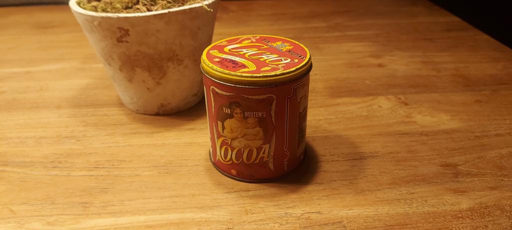 Nostalgisch blikje van houten cacao, Verzamelen, Blikken, Ophalen of Verzenden, Gebruikt, Overige