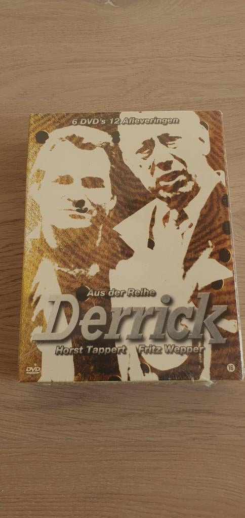 Dvd box Derrick, Cd's en Dvd's, Dvd's | Tv en Series, Alle leeftijden, Ophalen, Nieuw in verpakking