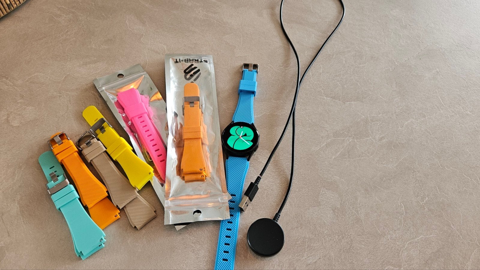 samsung smartwatch 4, Samsung smartwatch 4, Zwart, Ophalen of Verzenden, Zo goed als nieuw