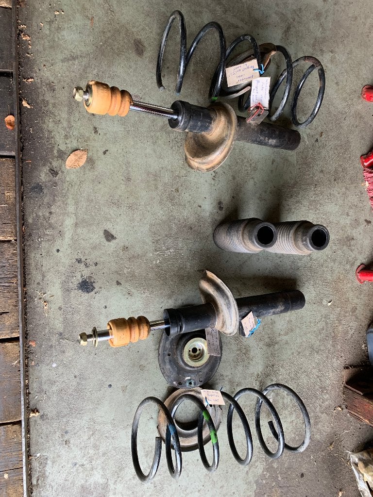 voorschokbrekers en veren Peugeot 206, Ophalen of Verzenden, Gebruikt, Peugeot