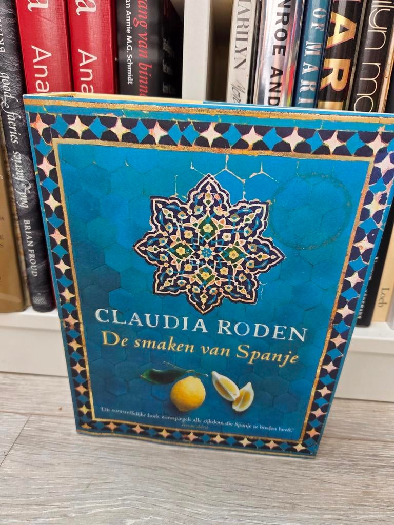 Claudia Roden - De smaken van Spanje, Boeken, Ophalen of Verzenden, Zo goed als nieuw, Italië