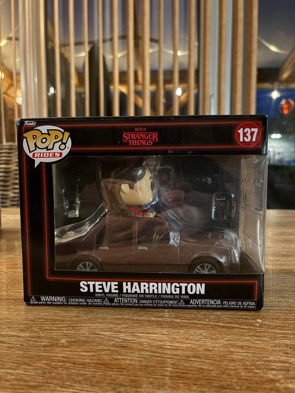 Steve met auto stranger things, Ophalen of Verzenden, Zo goed als nieuw