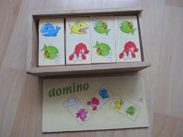 Houten domino, Kinderen en Baby's, Speelgoed | Houten speelgoed, Ophalen of Verzenden, Gebruikt, Overige typen