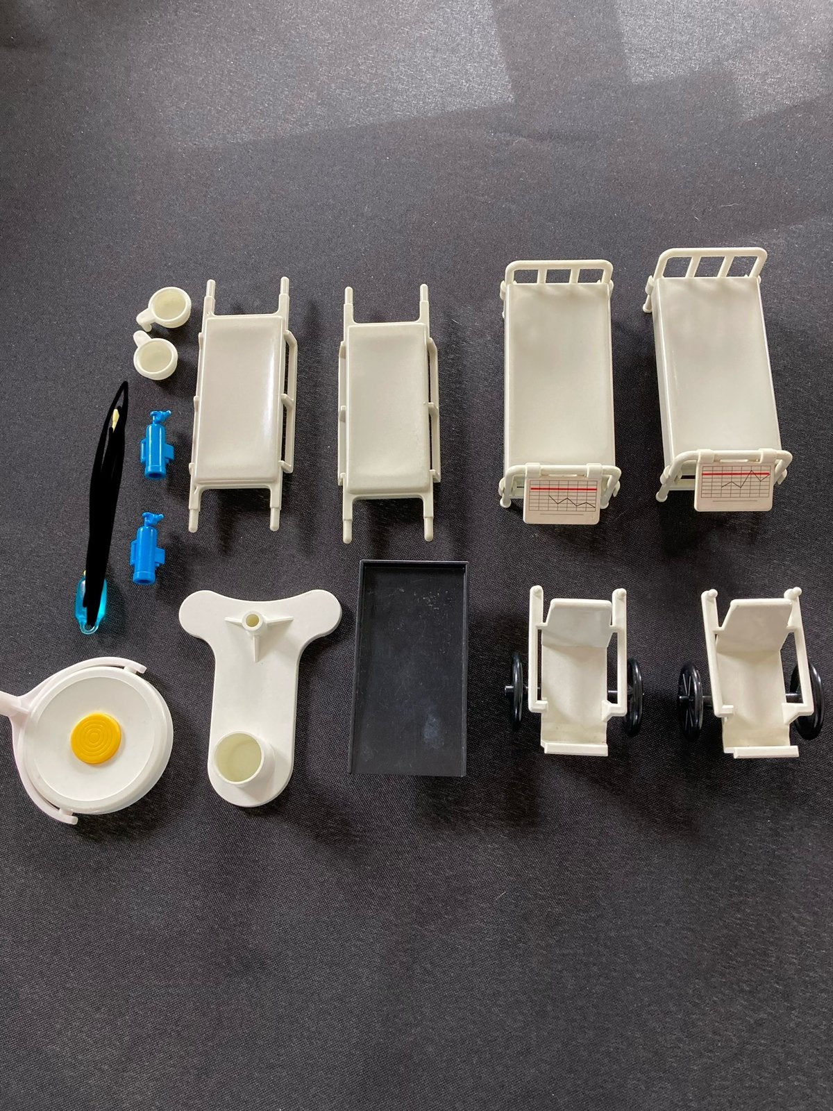 Playmobil vintage ziekenhuis bed ed…., Kinderen en Baby's, Ophalen of Verzenden, Zo goed als nieuw