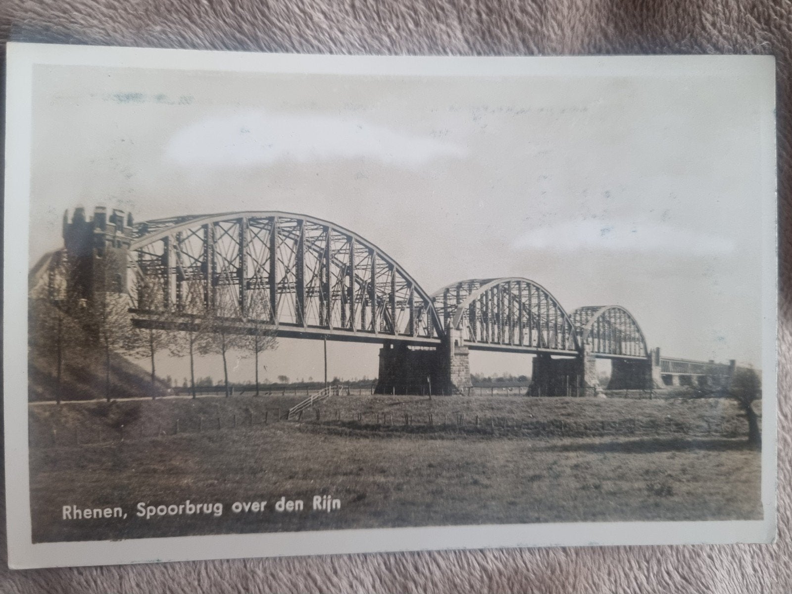 Rhenen, Spoorbrug over den Rijn ca 1920, Verzamelen, Ophalen of Verzenden, Voor 1920, Ongelopen, Utrecht