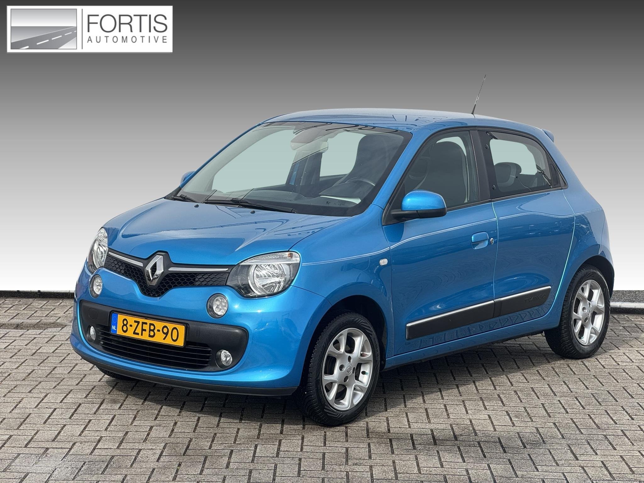 Renault Twingo 1.0 SCe Dynamique NL-AUTO | STOELVERWARMING |, Auto's, Gebruikt, Euro 6, Origineel Nederlands, Handgeschakeld