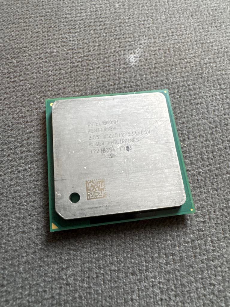 Intel Pentium 4 2.53GHz - Retro PC Processor, Computers en Software, Processors, Ophalen of Verzenden, Gebruikt, Overige, 2 tot 3 Ghz