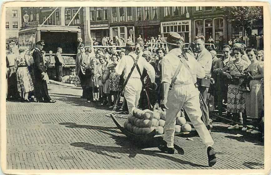 300-389-023 Alkmaar Kaasdragers, Verzenden, Voor 1920, Noord-Holland