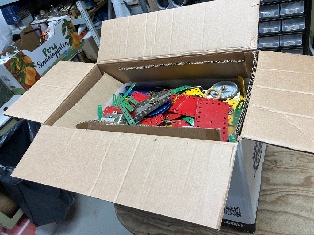 Meccano verzamelpartij 10 kg zeer gevarieerd + motortje, Verzenden