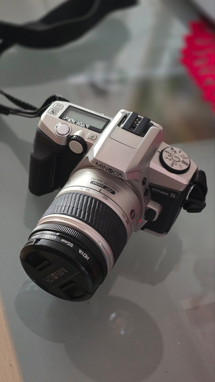 Minolta Dynax 5 met 2 lenzen en tas, Gebruikt, Ophalen of Verzenden, Standaardlens, Zoom