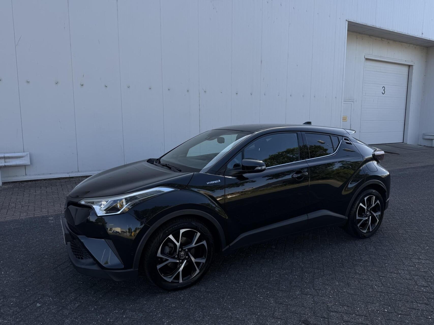 Toyota C-HR 1.8 Hybrid Executive, Auto's, Euro 6, 4 cilinders, Origineel Nederlands, 26 km/l