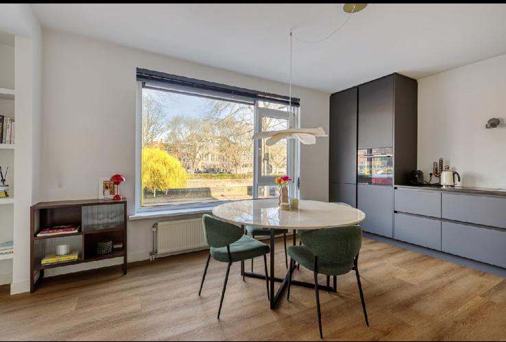 Marmeren eettafel 150 cm, Huis en Inrichting, Tafels | Eettafels, Ophalen, Overige materialen, Rond, Zo goed als nieuw