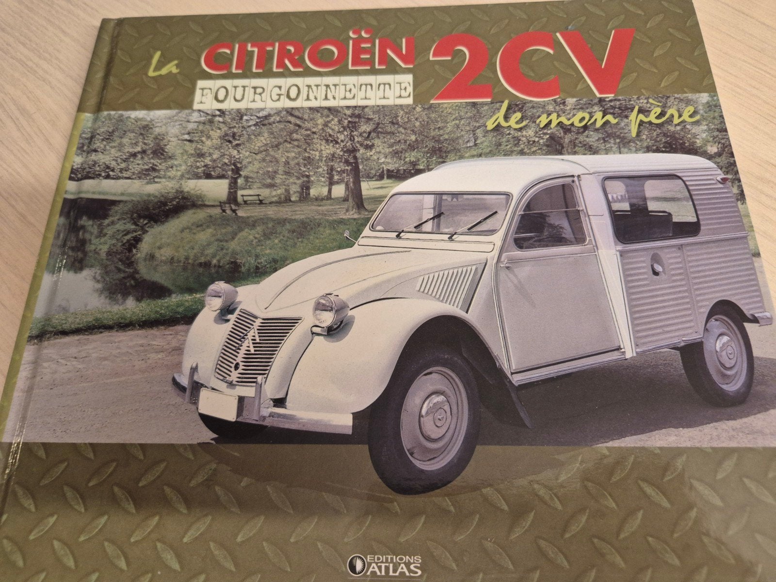 gebonden boek Citroën 2cv besteleend óók pick-up AK250 350, Ophalen of Verzenden, Zo goed als nieuw, Citroën