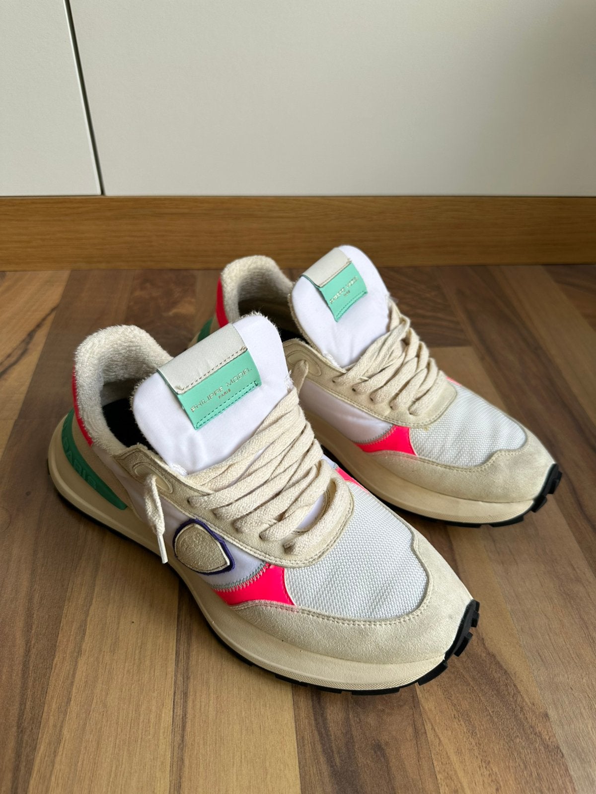 Sneakers Philippe Model maat 41 in goede staat, Ophalen of Verzenden, Zo goed als nieuw, Beige, Sneakers of Gympen