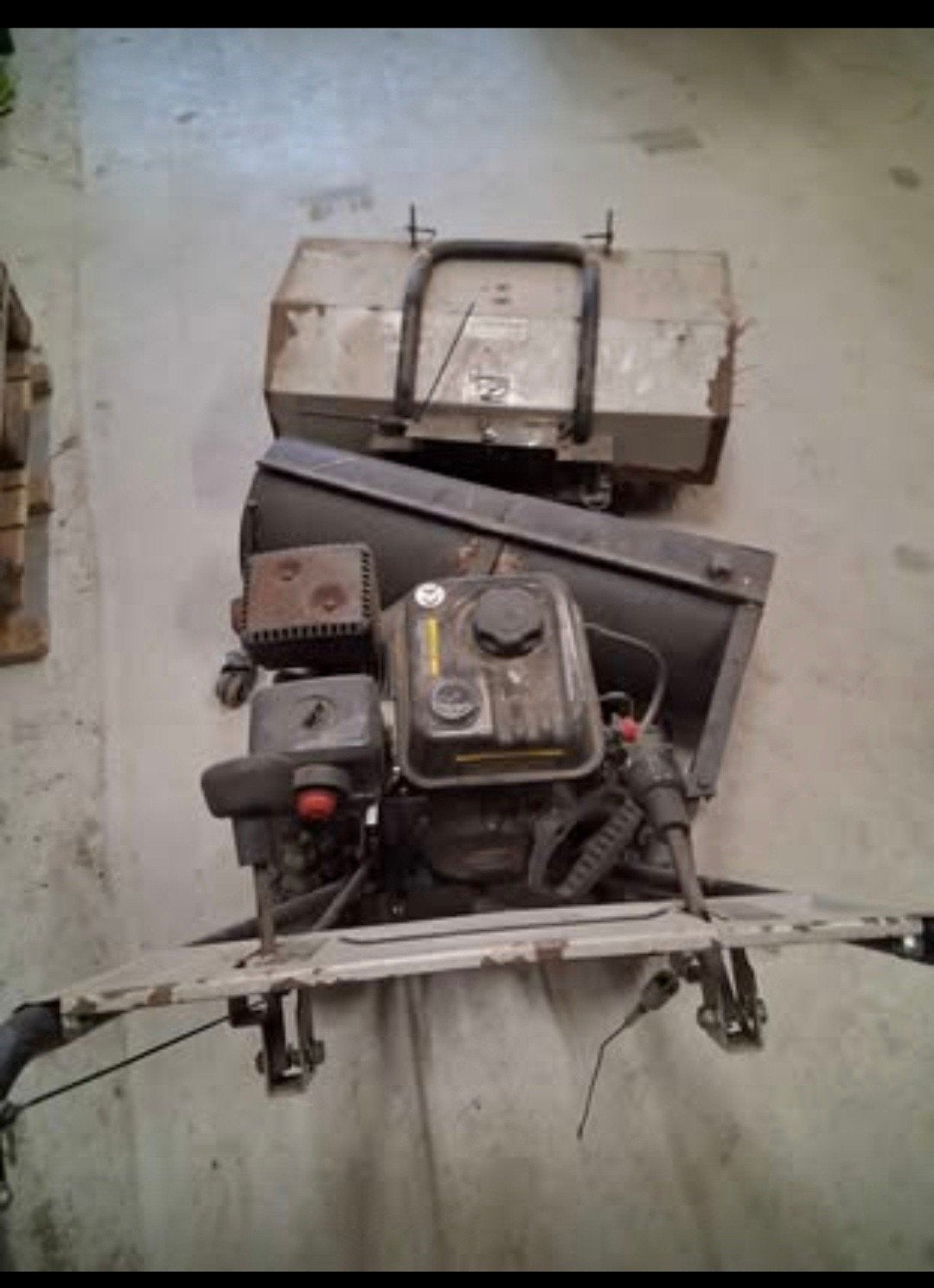 veegmachine+ schuifblad, Ophalen, Benzine, Gebruikt, Lumag