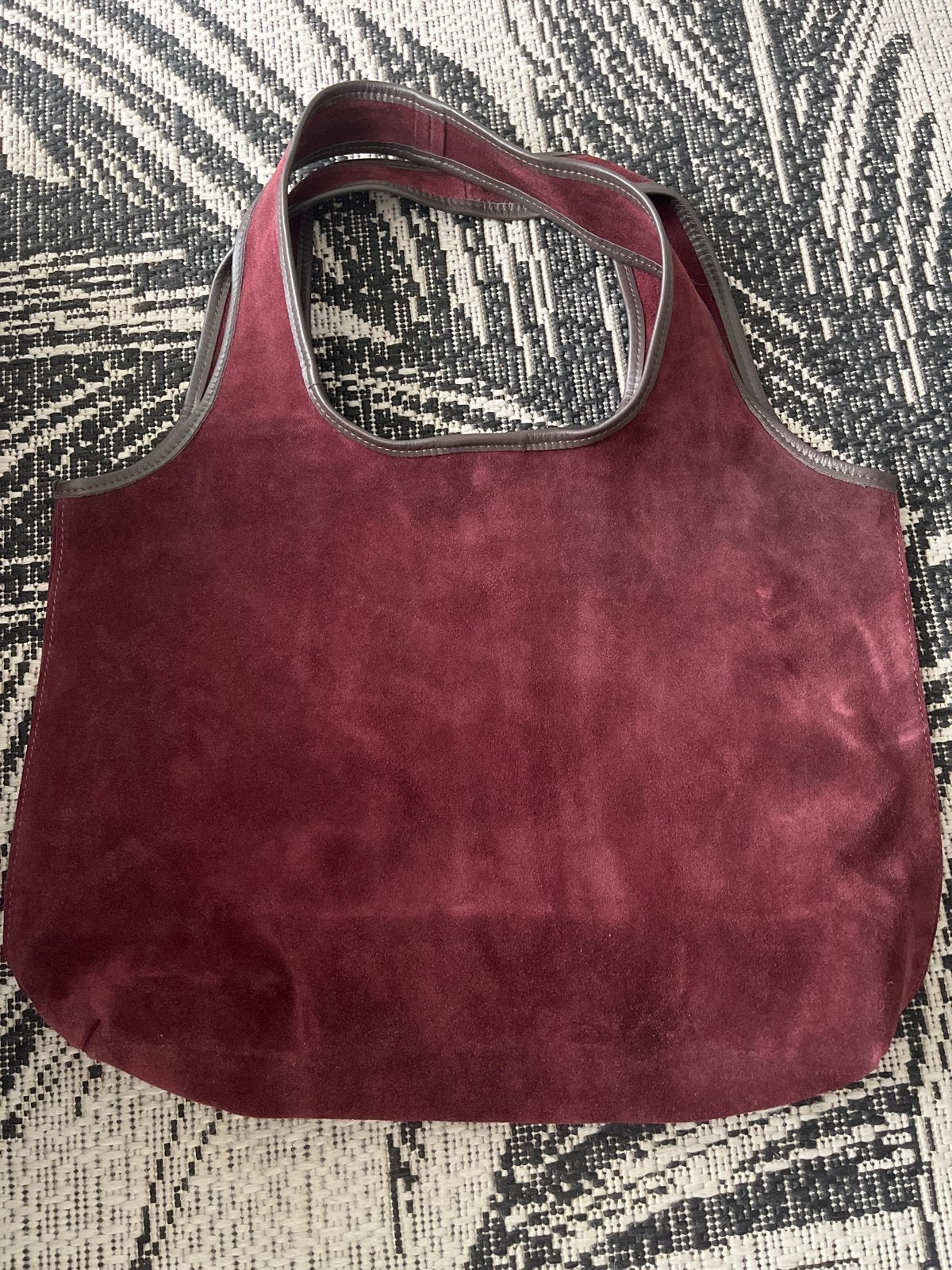 Parfois suède tas - Bordeauxrode shopper, Sieraden, Tassen en Uiterlijk, Ophalen of Verzenden, Zo goed als nieuw, Rood, Shopper