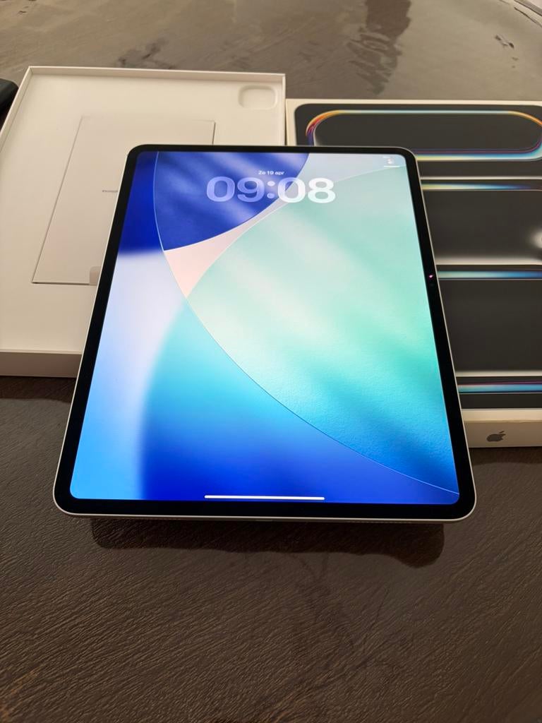 Ipad pro 13 inch M5 silver 256gb wifi Factuur ook garantie, Computers en Software, Apple iPads, Ophalen, 13 inch of meer, M5 chip