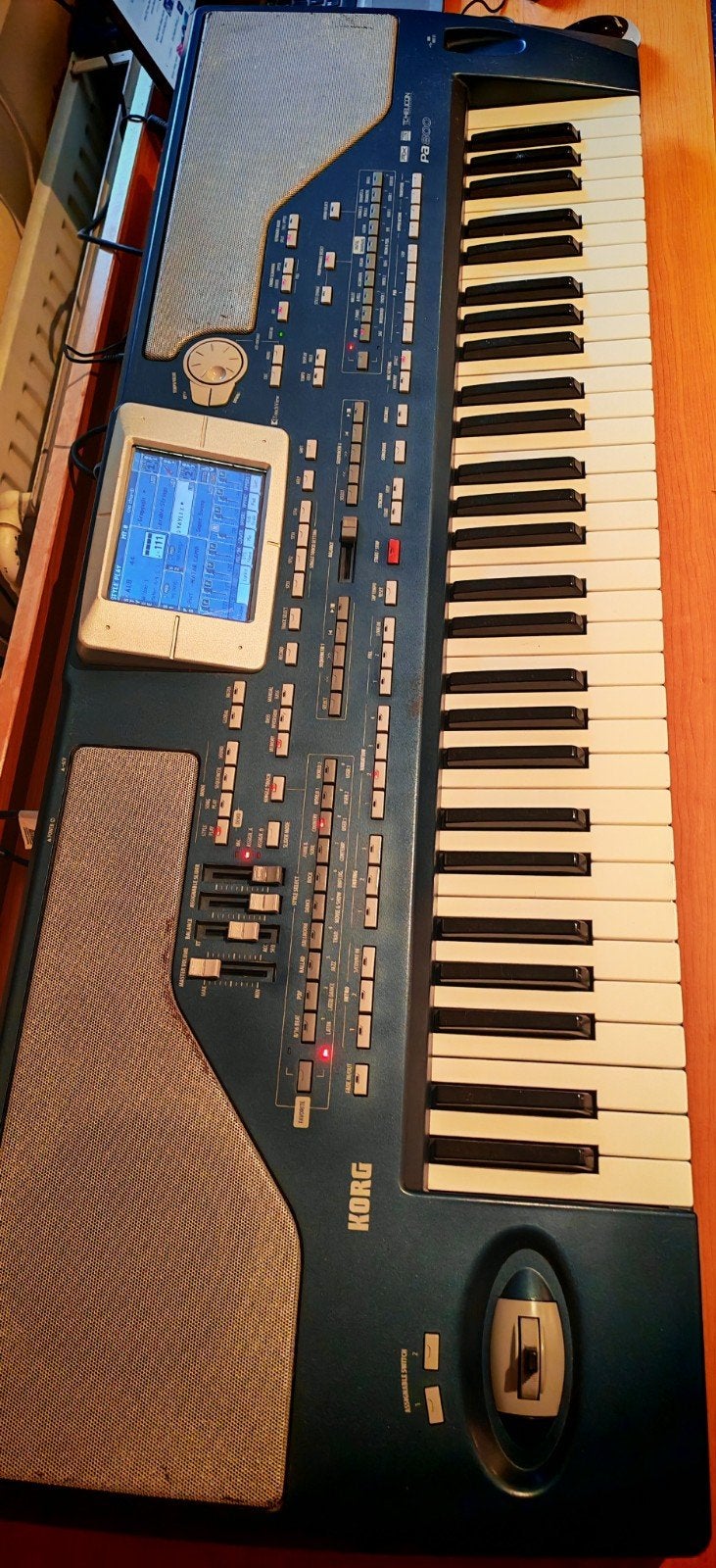 Korg PA-800 Arranger Workstation - Uitstekende staat, Muziek en Instrumenten, Keyboards, Ophalen of Verzenden