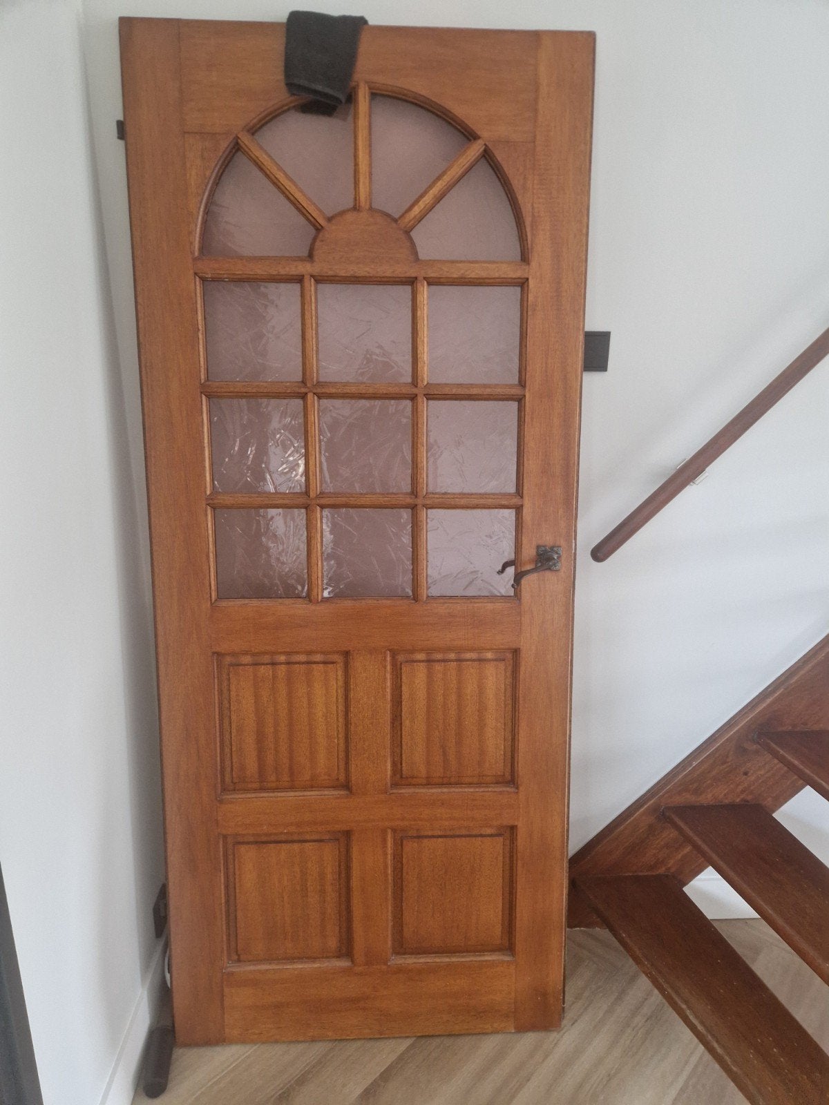 Houten binnendeur met glas en sierlijk beslag, Doe-het-zelf en Verbouw, Ophalen, Gebruikt, 80 tot 100 cm, Binnendeur