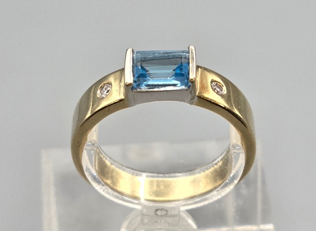 Gouden Vintage edelsteen topaas en diamant. 2026/491, 18 tot 19, Blauw, ., Ophalen of Verzenden