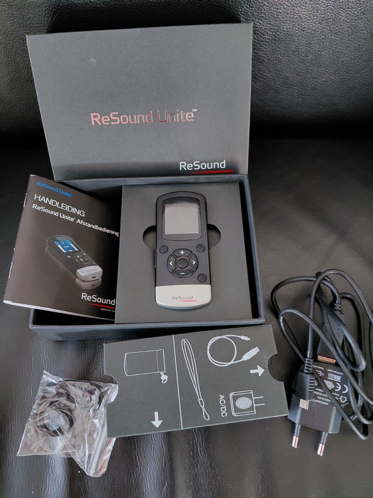ReSound Unite Afstandsbediening voor hoortoestellen, Ophalen of Verzenden, Zo goed als nieuw, Origineel, Met display