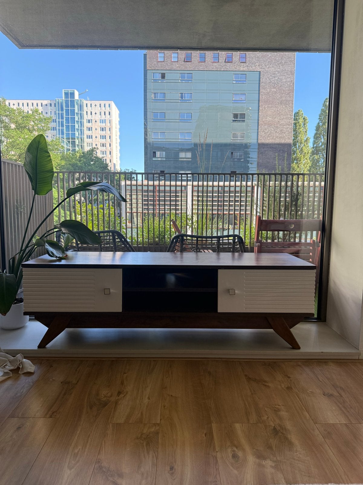 Mid-century stijl TV-meubel/dressoir, Ophalen, Gebruikt, 100 tot 150 cm, Minder dan 100 cm