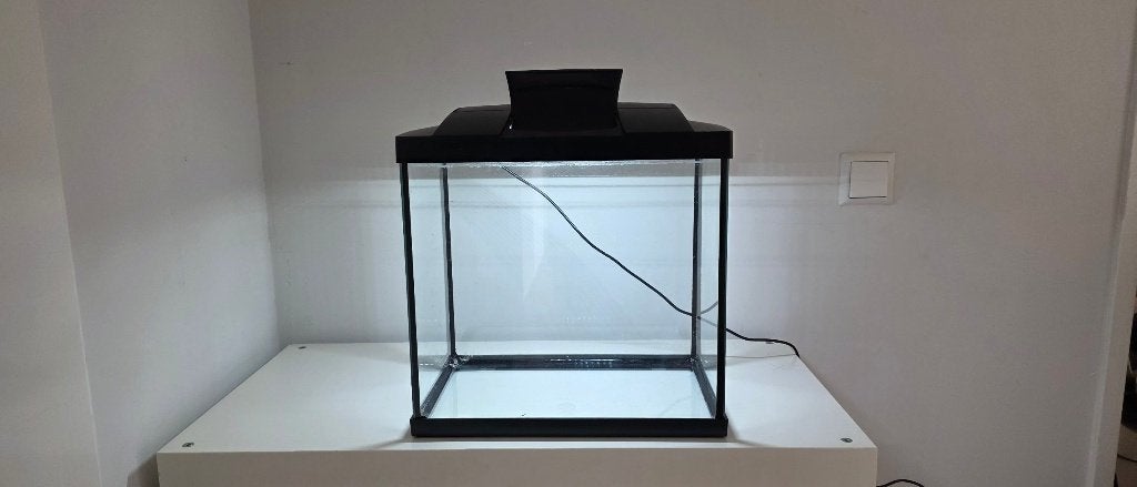 SuperFish Start 30 & Aqua Qube + accessoires, Dieren en Toebehoren, Vissen | Aquaria en Toebehoren, Ophalen, Gebruikt, Leeg aquarium