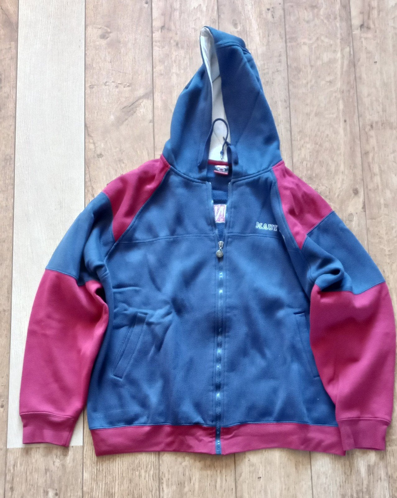Blauw/ rood Maui and Sons vest maat L, Kleding | Heren, Ophalen of Verzenden, Gedragen, Maat 52/54 (L), Blauw