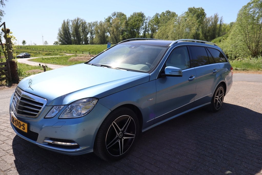 Mercedes-Benz E-klasse Estate 220 CDI Business Class Eleganc, Auto's, Automaat, Euro 5, Achterwielaandrijving, Gebruikt
